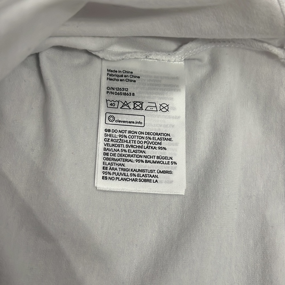 H&M White Halter Top - Picture 4 of 4